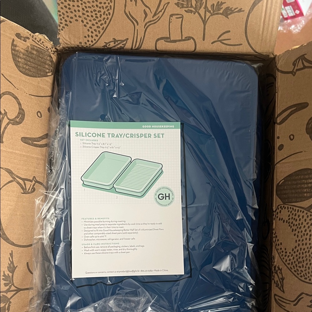 Silicone Tray and Crisper Set in Blue by Good Housekeeping, NIB